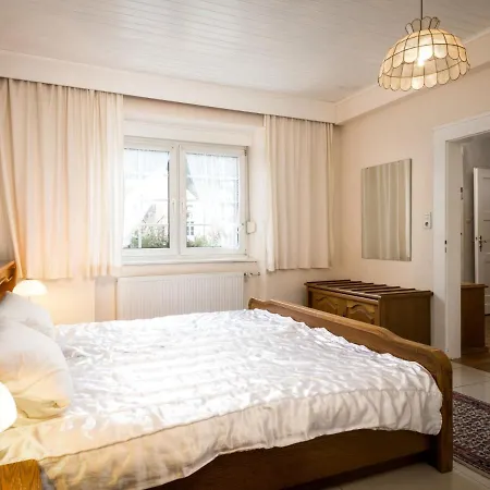 Haeuschen By Interhome Traben-Trarbach