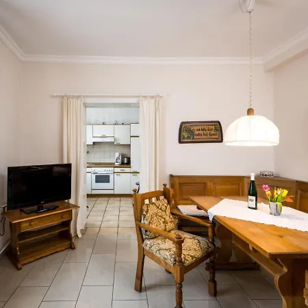 펜션 Moselhaeuschen By Interhome