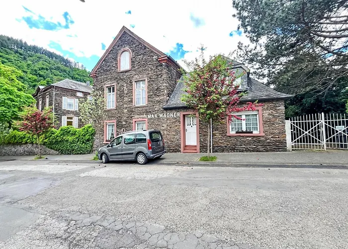 Casa de Férias Moselhaeuschen By Interhome *